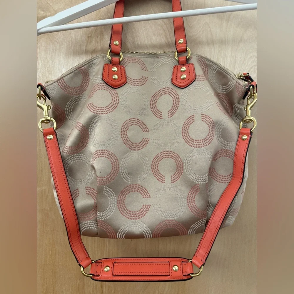 Coach Ashley Peach Khaki Dotted Op Art Signature Satchel. - Picture 5 of 16